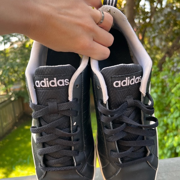 Adidas size 9 - Picture 6 of 7